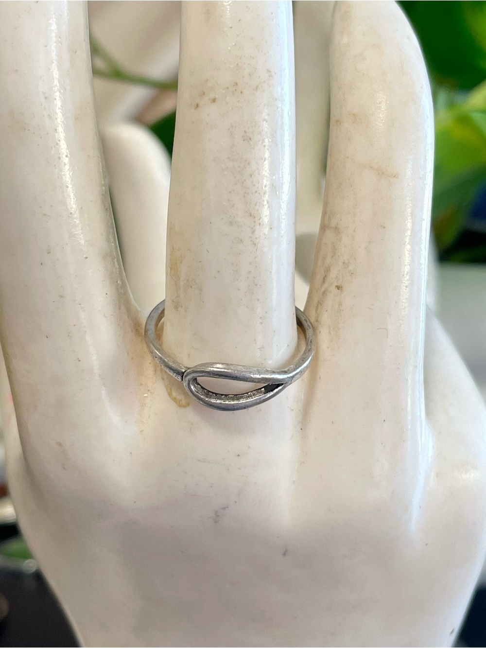 Minimalist Silver Infinity Ring - Sleek Women's Band